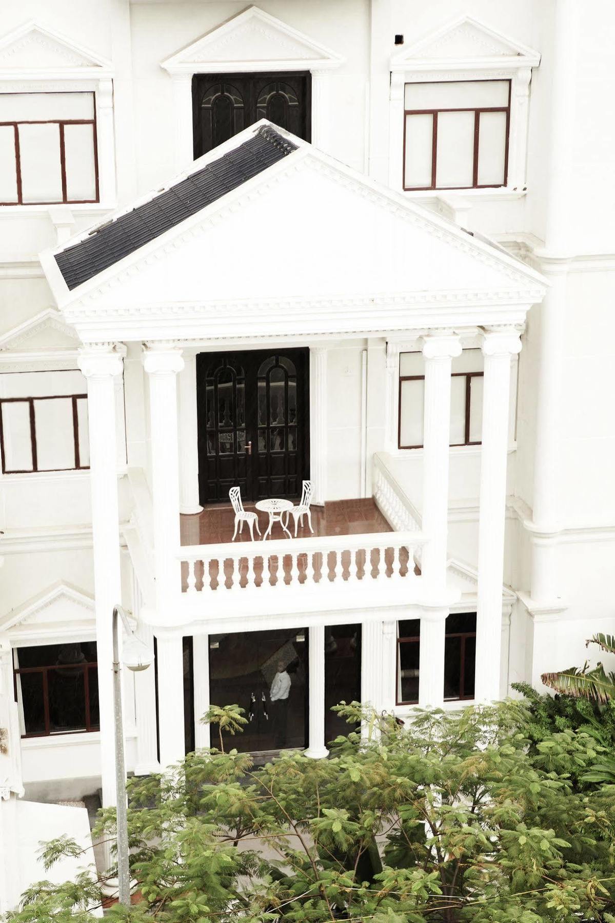 White Mansion 白色公馆 Hotel Phnom Penh Exterior photo